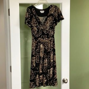 Van Heusen dress Size 4